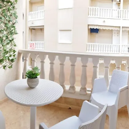 2 Bedroom 100 M To Playa De Locos ,pool Apartment